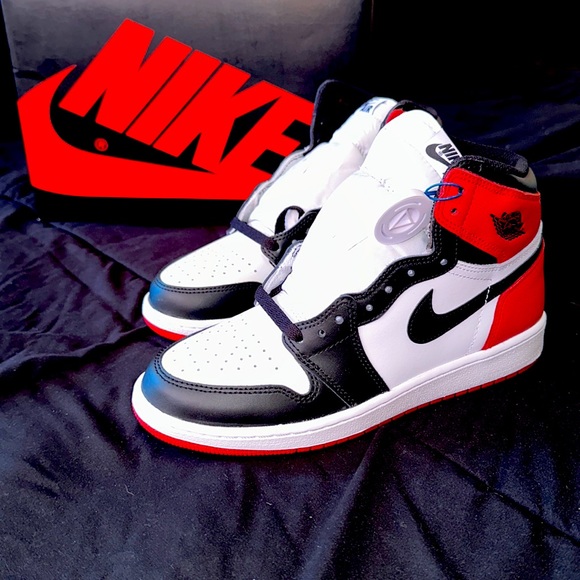 Air Jordan Retro High OG GS 2016 Black Size